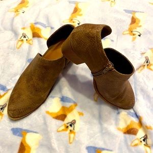 Cute brown booties! So comfy and worn only twice!